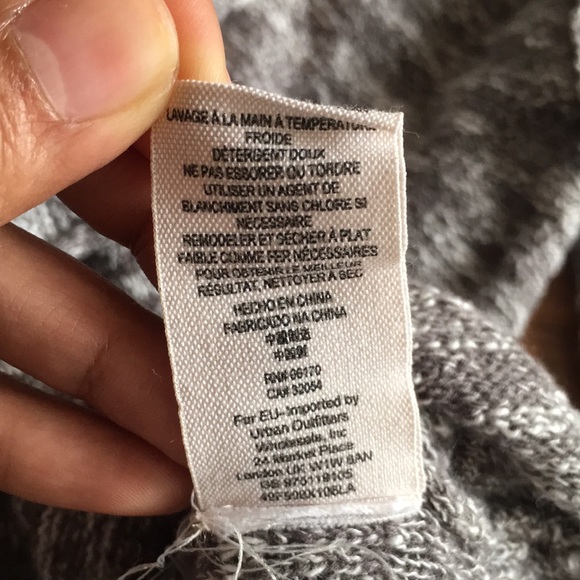 Free People Sweater - Picture 5 of 6